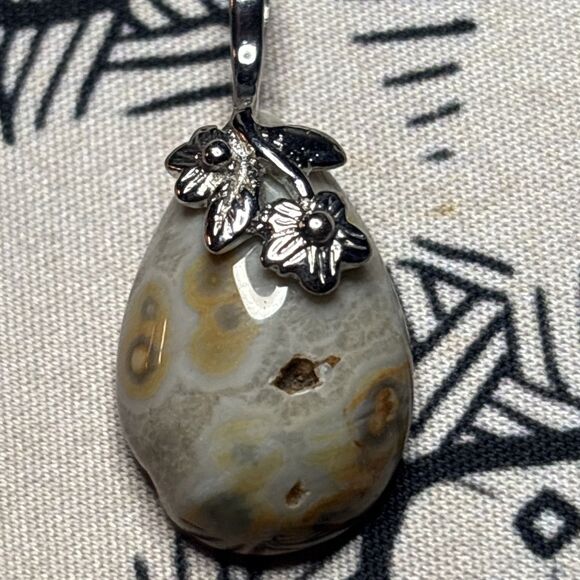 Multicolored Tan Orange and Green Polished Stone Teardrop Shaped Pendant - Picture 2 of 7